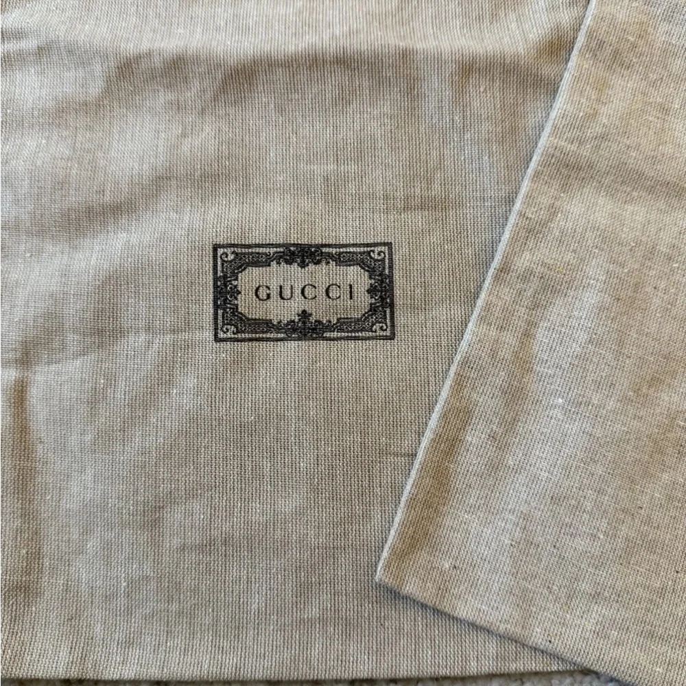 Gucci Shoe Bag Burlap Khaki Brown Bag Black GG Logo Brand New Bags